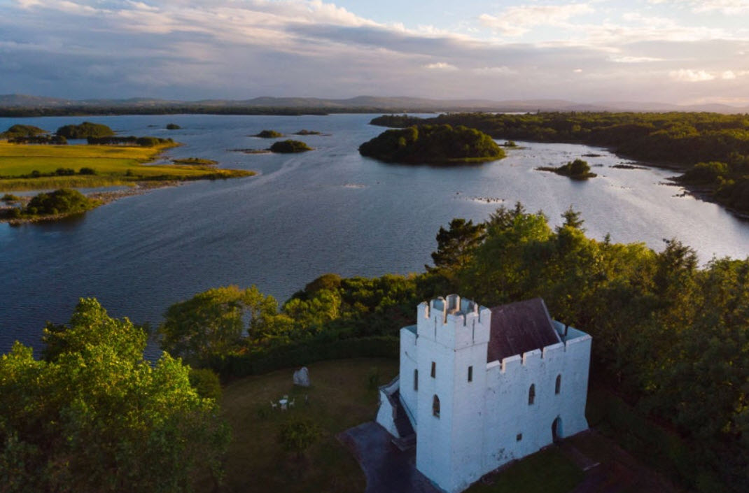 Carraigin Castle, Ireland